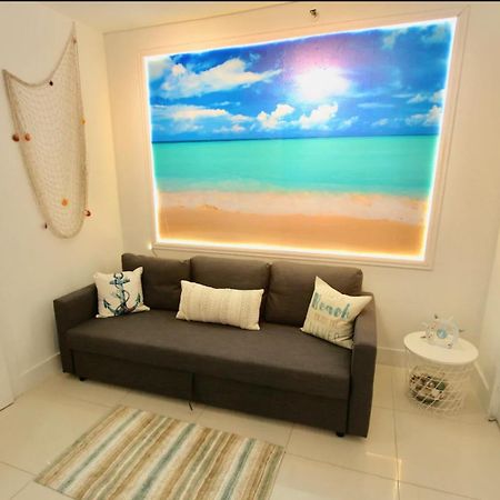 Modern Ocean Cave Steps From The Beach Share Save Маями Бийч Екстериор снимка